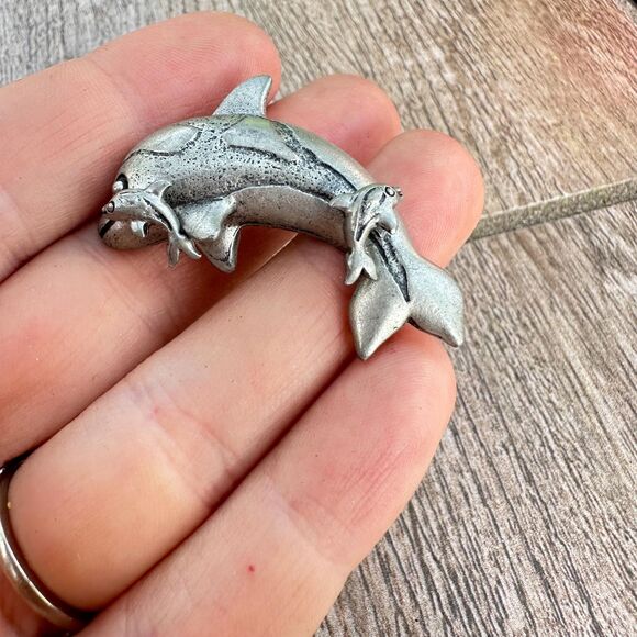 Dolphin Brooch with Dolphin Earrings Jewelry Set - Picture 3 of 6